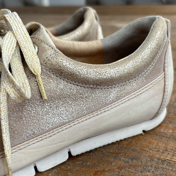 Paul Green Rose Gold and Pink leather Sneaker - Picture 5 of 11